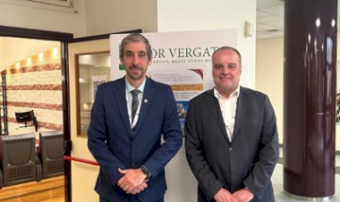 Reitor da UFV participa de seminário internacional na Itália sobre cooperação acadêmica