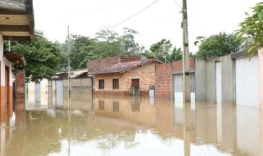 Campanha SOS Água ajuda população afetada pela chuvas ou secas em Minas Gerais