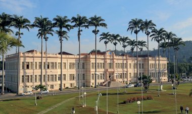 Concursos da UFV contemplam vagas para professores