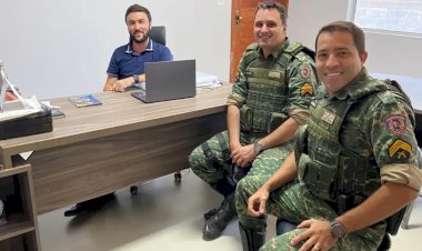 Cajuri discute ações conjuntas com a Polícia Ambiental