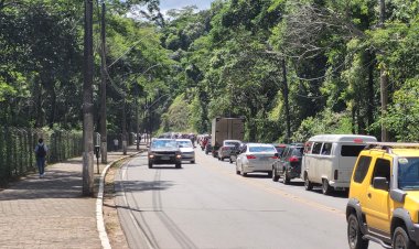 Proprietários de 45 mil veículos em Viçosa devem quitar licenciamento até segunda