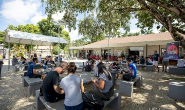 Projeto da UFV promove evento de comédia stand-up nesta quinta-feira