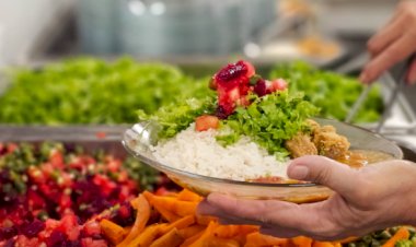 Moradora de Viçosa participa de reality show Mestres da Merenda do Governo de Minas