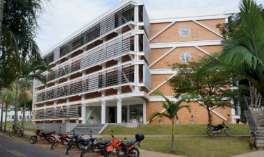 Departamento de Letras da UFV promove curso de LIBRAS
