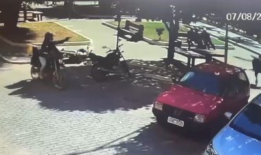 Homem é morto a tiros no centro de Ervália