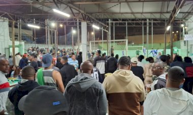 Sábado de decisão da Copa Paradão de Futsal no Fundão