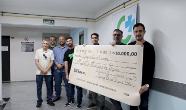 PMV, UFV e Spring Break oficializam doação de R$ 50 mil ao Complexo Hospitalar de Viçosa