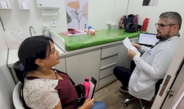 Prefeitura realiza consultas e exames com apoio de carreta