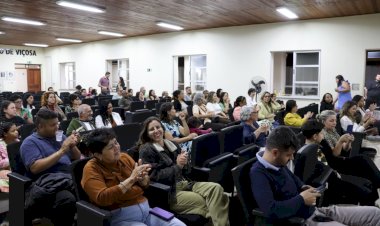 Viçosa diploma novas Famílias Acolhedoras