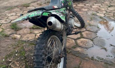PM prende condutor por receptação de moto em Airões