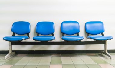 Viçosa registra 15 mil faltas em consultas e exames em 2025; 1 a cada 4 pacientes não comparece