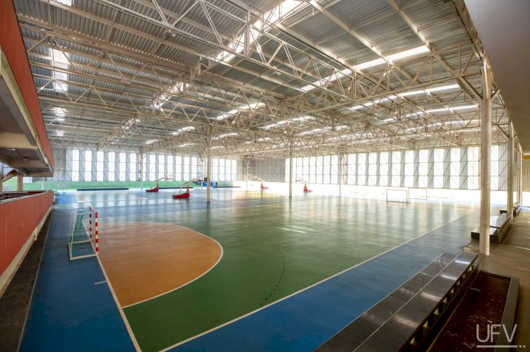 Projeto da UFV oferece treinamento e práticas recreativas de basquetebol para toda a comunidade