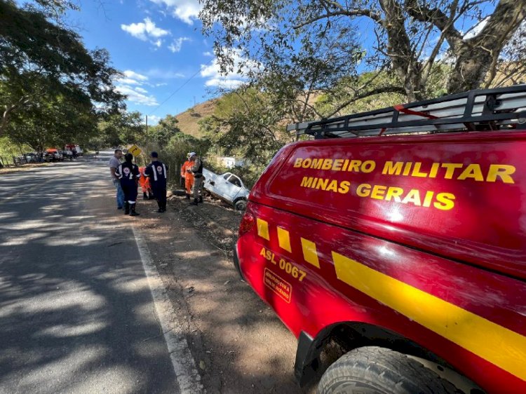 Mãe e filho morrem em acidente na MG-133 em Tabuleiro