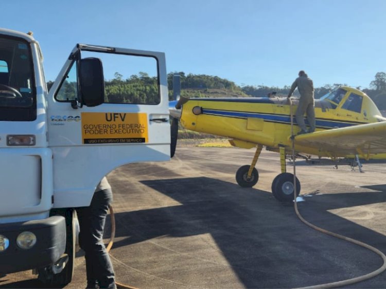 Operação no aeroporto de Viçosa reforça combate a incêndio na Serra do Brigadeiro