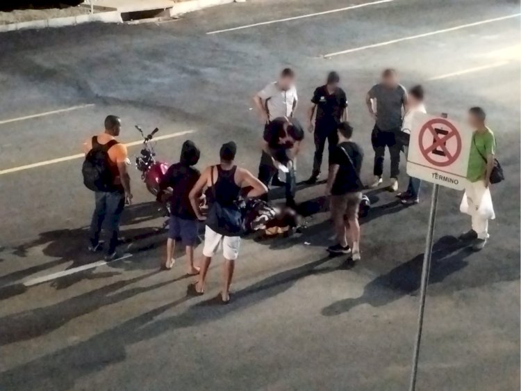 Motociclista sofre queda em Viçosa