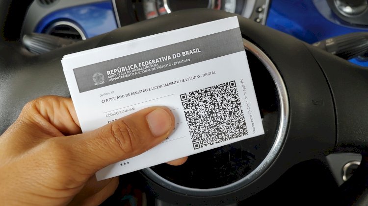 CRLV para placas de finais 7, 8, 9 e 0 passa a ser cobrado em Minas nesta sexta