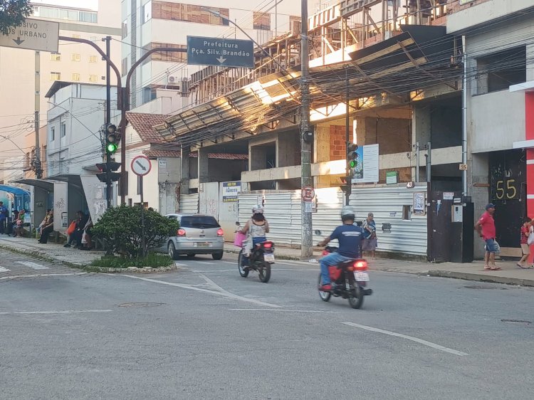 Semáforos passam por ajustes em Viçosa e estudo prevê remoções