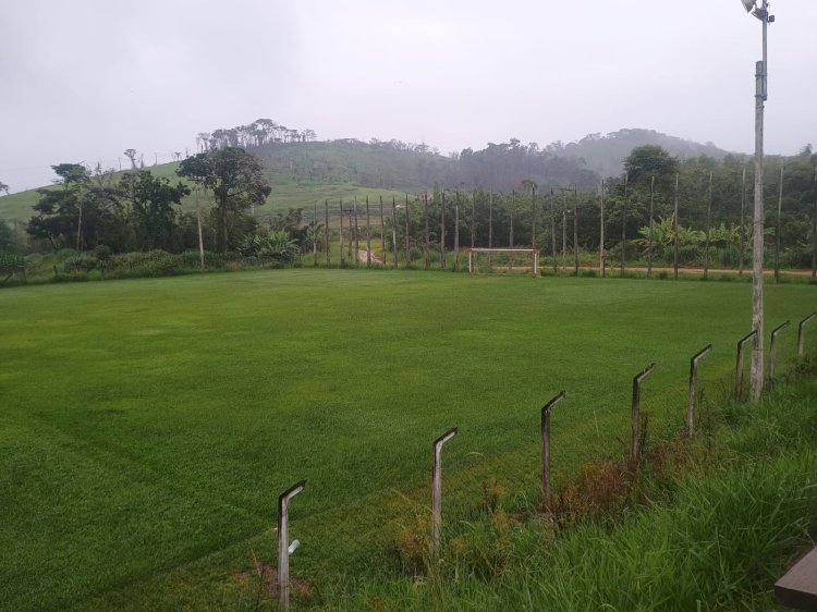 Estádio no Campo do Couceiro ganha apoio da UFV