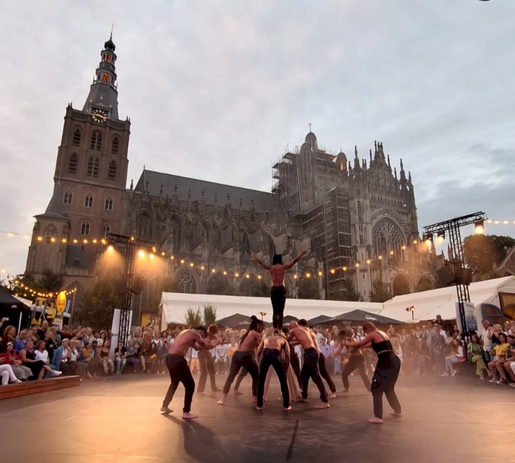 Grupo Impacto seleciona bailarinos para tour internacional 