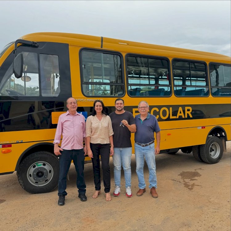 Novo PAC contempla Ervália com ônibus escolar