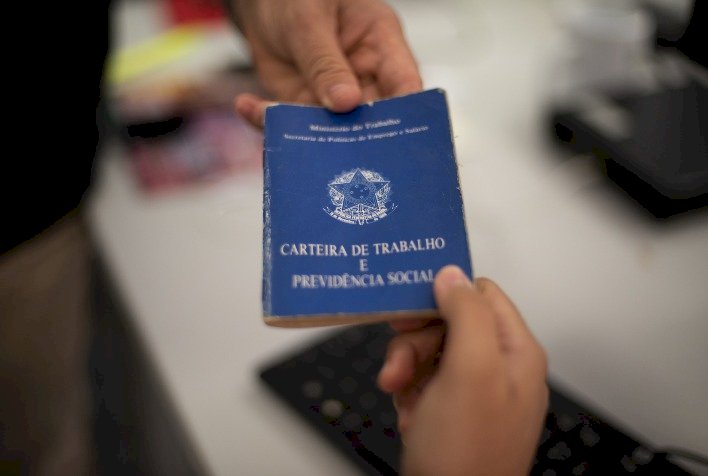 Sine Viçosa oferece quase 100 vagas de emprego nesta segunda-feira