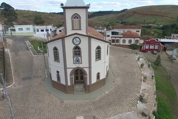 Paula Cândido realiza 3º Encontro de Bandas de Congo