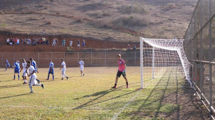 A bola rola domingo para o Intermunicipal do Paraguai