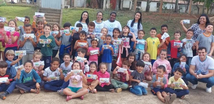 Profissionais de Saúde Bucal de Canaã realizam ações educativas em escolas