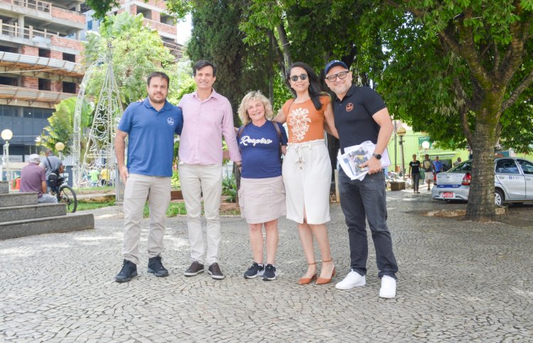 Visita técnica avalia proposta de requalificação da Praça do Rosário