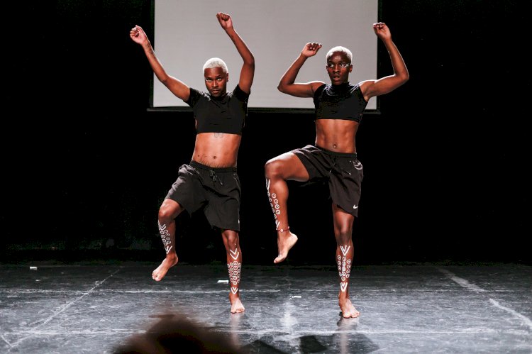 Espetáculo “Olhar Complexo” encerra turnê durante Mostra de Dança da UFV