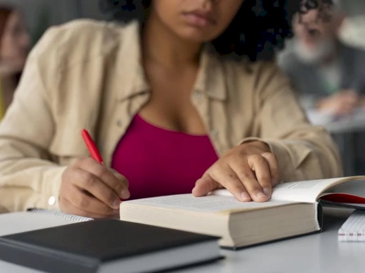 MG promulga lei que reserva 20 por cento das vagas de concursos estaduais para pessoas negras