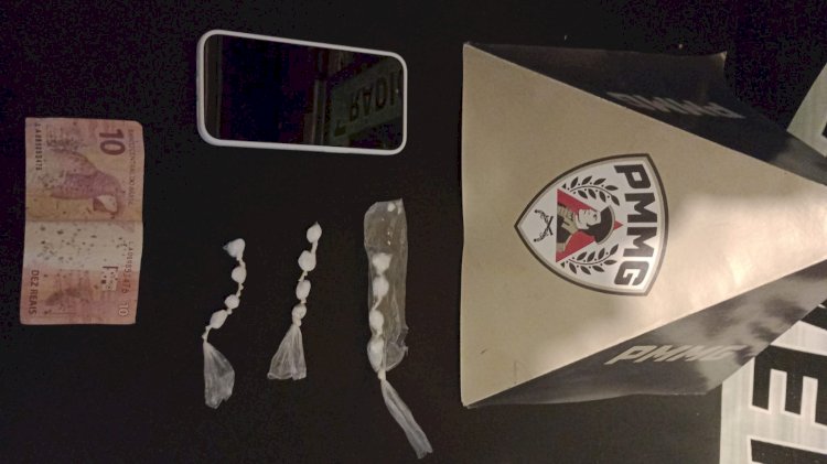 Motociclista sem CNH é preso com cocaína no bairro São Sebastião, em Viçosa