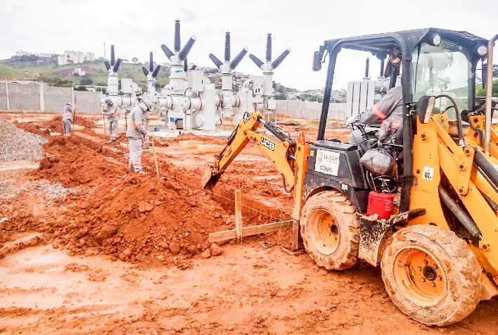 Prosseguem as obras de construção da nova subestação da Cemig