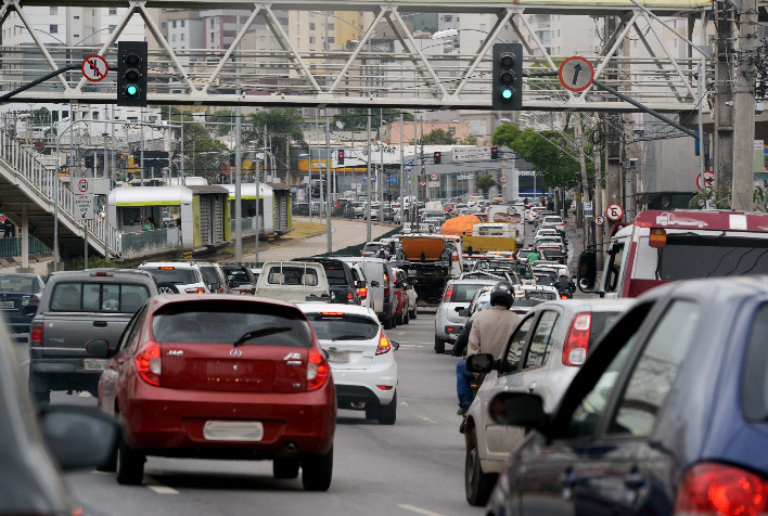 Prazo de exigência do CRLV é alterado em Minas Gerais