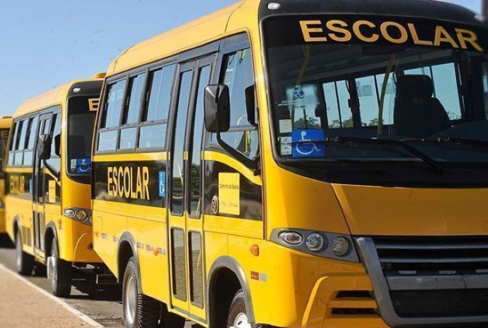 Cadastramento do transporte escolar da rede pública de ensino termina na terça-feira