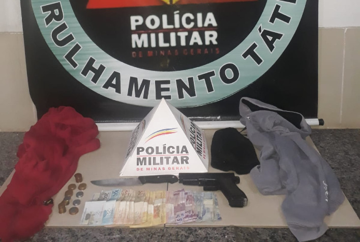 Homens assaltam mercado e são presos pela polícia