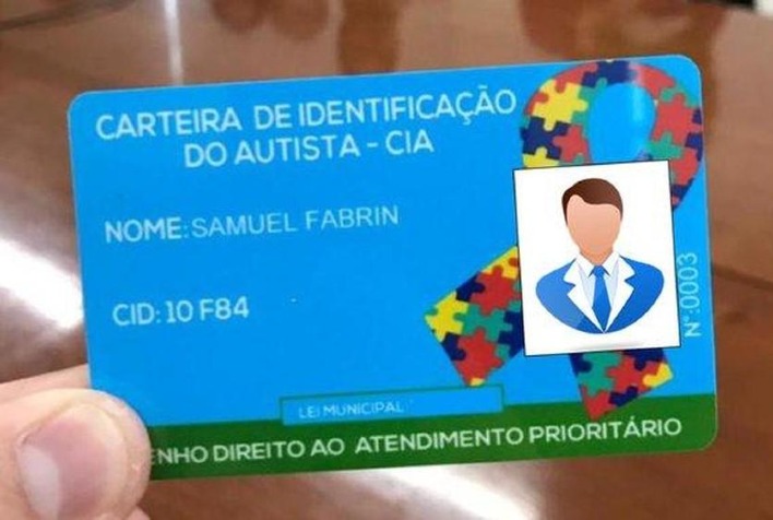 Carteira de identificação para pessoas com autismo poderá ser emitida no Portal MG