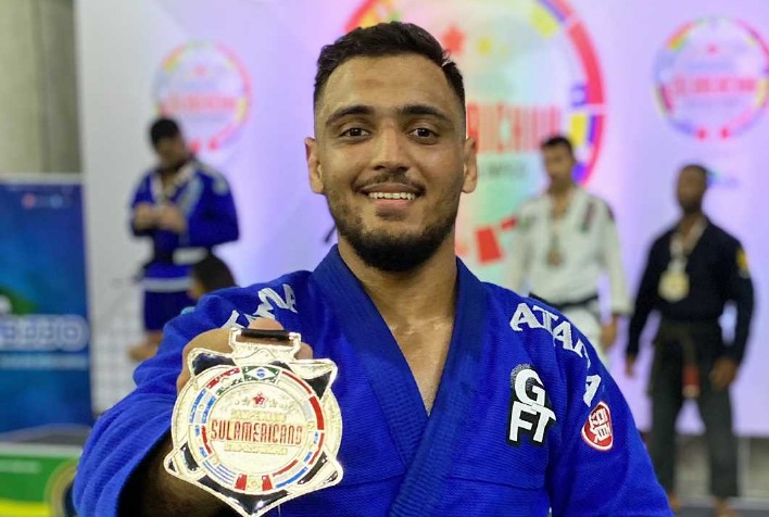 Atleta viçosense conquista Campeonato Sulamericano de Jiu-Jitsu