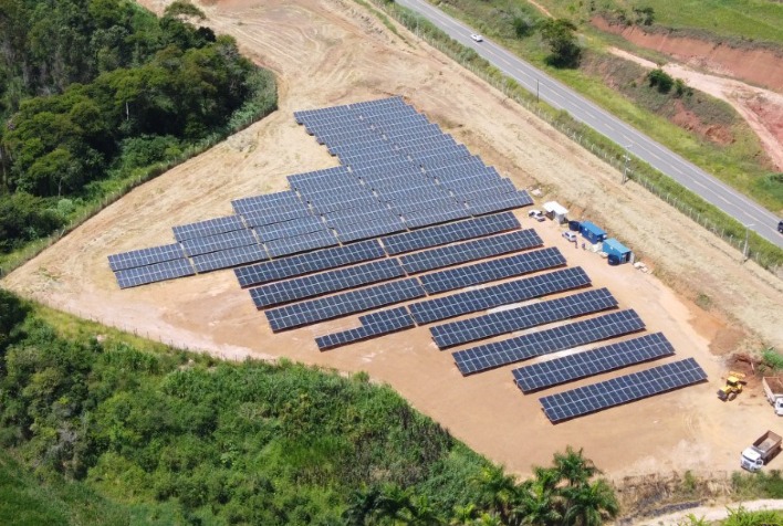 Obra de ampliação dobra potencial de energia da usina fotovoltaica da UFV