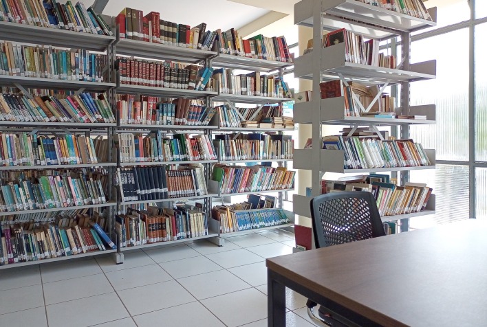 Contratação de biblioteconomista é única pendência para funcionamento da Biblioteca Municipal