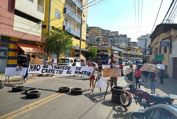 Evento na UFV debate danos da mineração na região