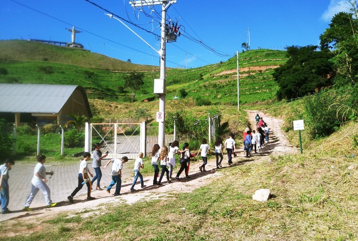 Parque do Cristo recebe visita de estudantes da rede municipal
