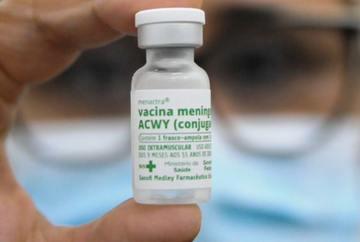 Prefeitura suspende temporariamente vacinação contra meningite C