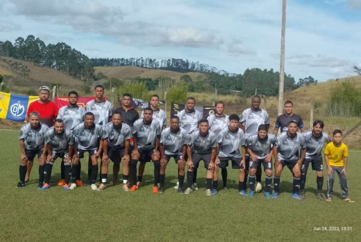 Morro estreia com vitória no Campeonato de Ruas do Fundão