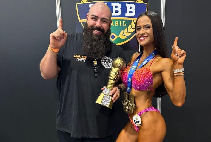 Flavinha é bicampeã do Mr. Universe