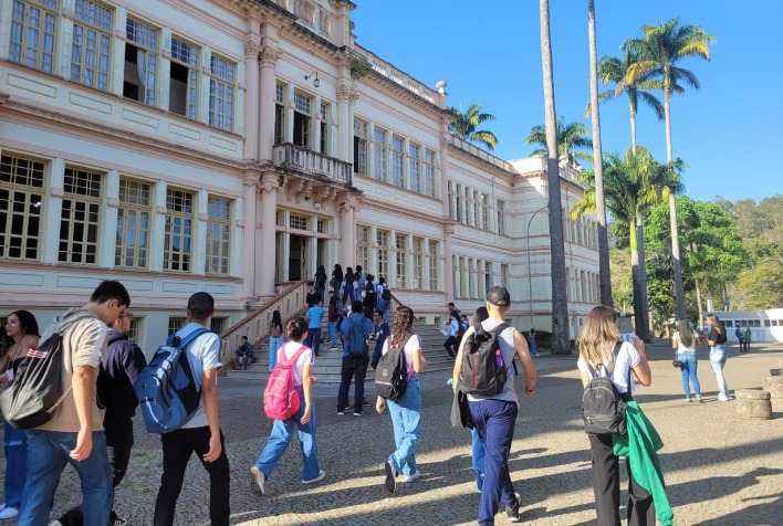 Lembra do Pases? UFV estabelece comissão para avaliar retorno do programa