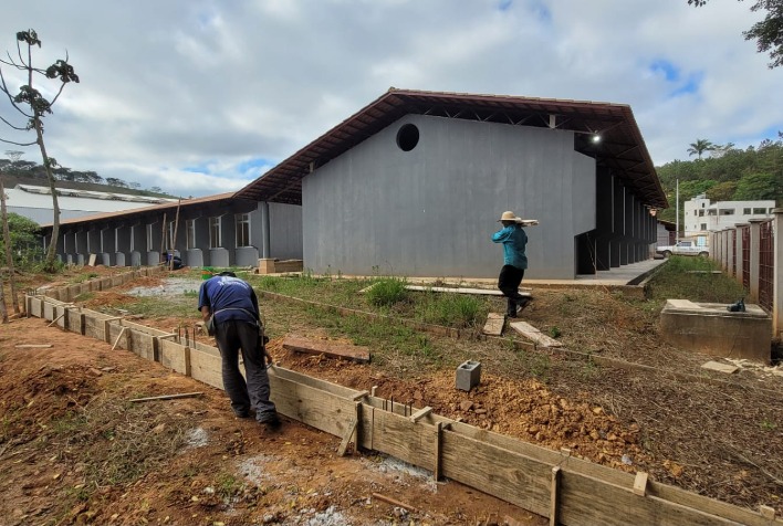 Entrega da Escola de Tempo Integral de Viçosa está prevista para dezembro