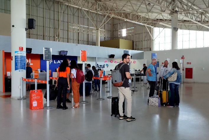 Aeroporto da Zona da Mata bate recorde de movimentação de passageiros e de cargas