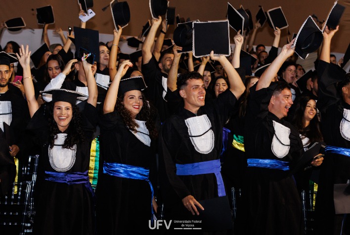 UFV realiza Colação de Grau de profissionais de ciências Agrárias e de Exatas e Tecnológicas