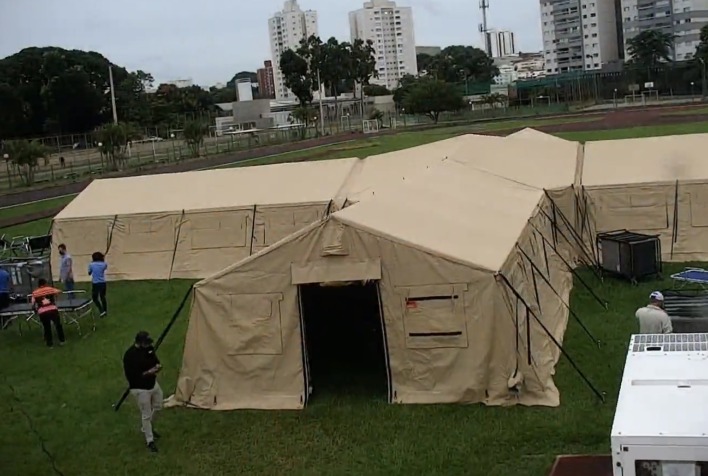 Defesa Civil de Minas Gerais monta estrutura para atendimento de pacientes com dengue em Belo Horizonte